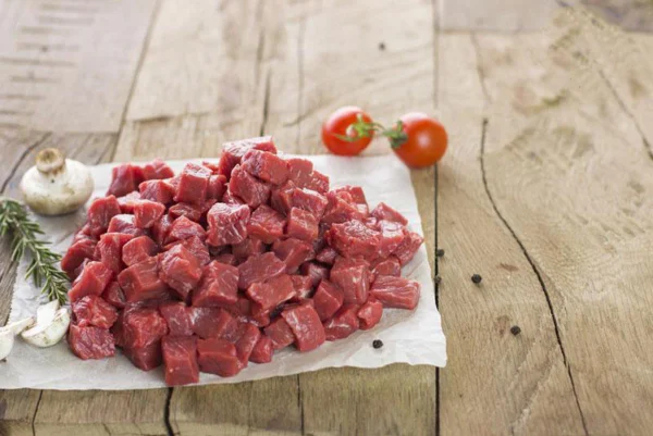 گوشت خورشتی گوسفندی تازه