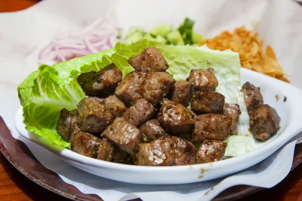 گوشت خورشتی گوسفندی تازه پخته شده